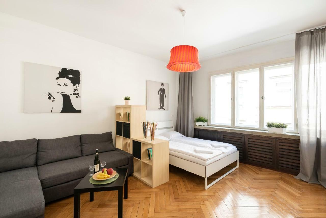 Na Zborenci Design Apartments Prag Dış mekan fotoğraf